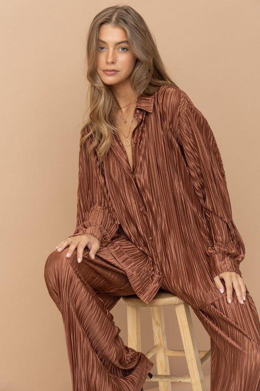 Pleated Blouse Pants Set - Laced Array